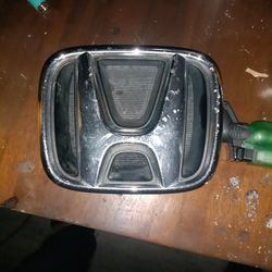 Honda Odyssey Hood Grilled Emblem 
