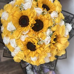 75 Roses Plus Sunflowers 🌻 