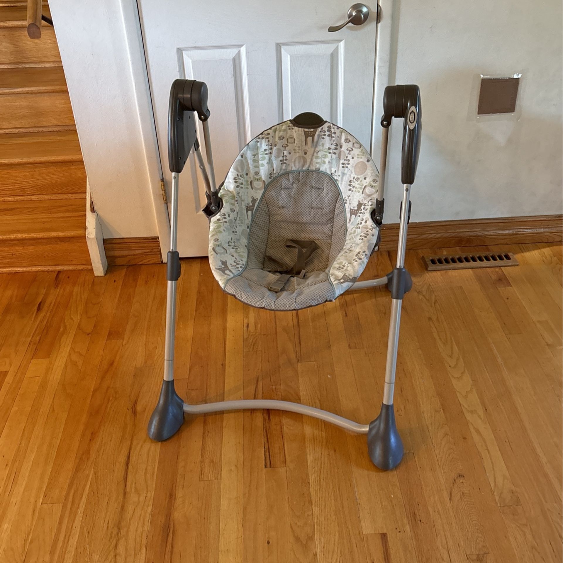 Electronic Baby Swing