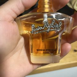 Vintage Rykiel Rose de Sonia Rykiel. Lanzado en el año 2000,