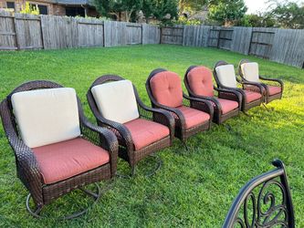 BETTER HOME SWIVEL OUTDOOR CHAIRS