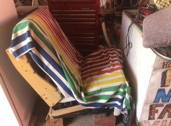 2 Electric Recliners