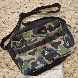 A Bathing Ape BAPE (A Bathing Ape) crossbody/shoulder bag in the classic green camo