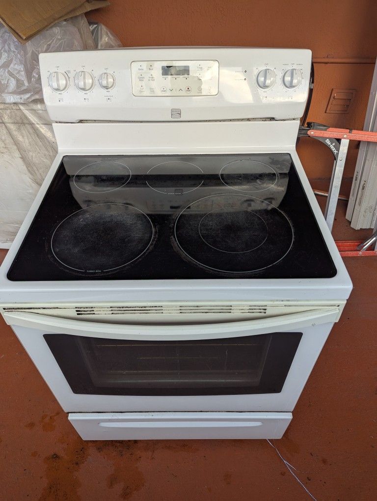 Kenmore Stove