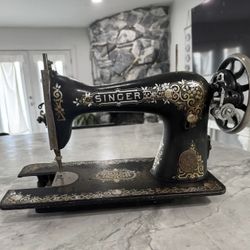 Antique Singer Sewing Machine G(contact info removed)