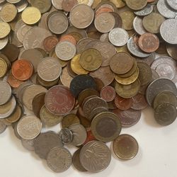 Large Collection Of Foreign Coins, 5.5 lbs Worth