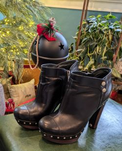 UGG Ambrogia Studded Black Leather Platform Booties - (Size 8)