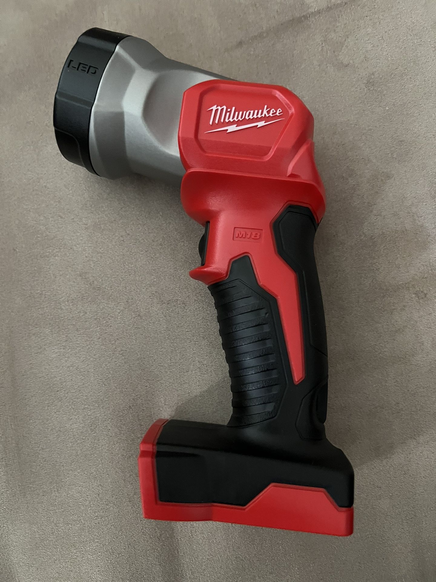 Milwaukee M18 LED Flashlight New