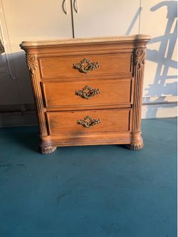 Night stand