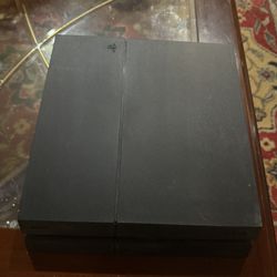 PS4 + 11 games bundle