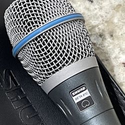 Shure Beta 87 ( Condenser Microphone)