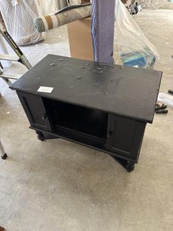 Tv stand (3 L x 1’7” w x 2 h)