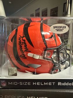 Anthony Munoz Signed Cincinnati Bengals Riddell MIDI Speedflex Helmet JSA