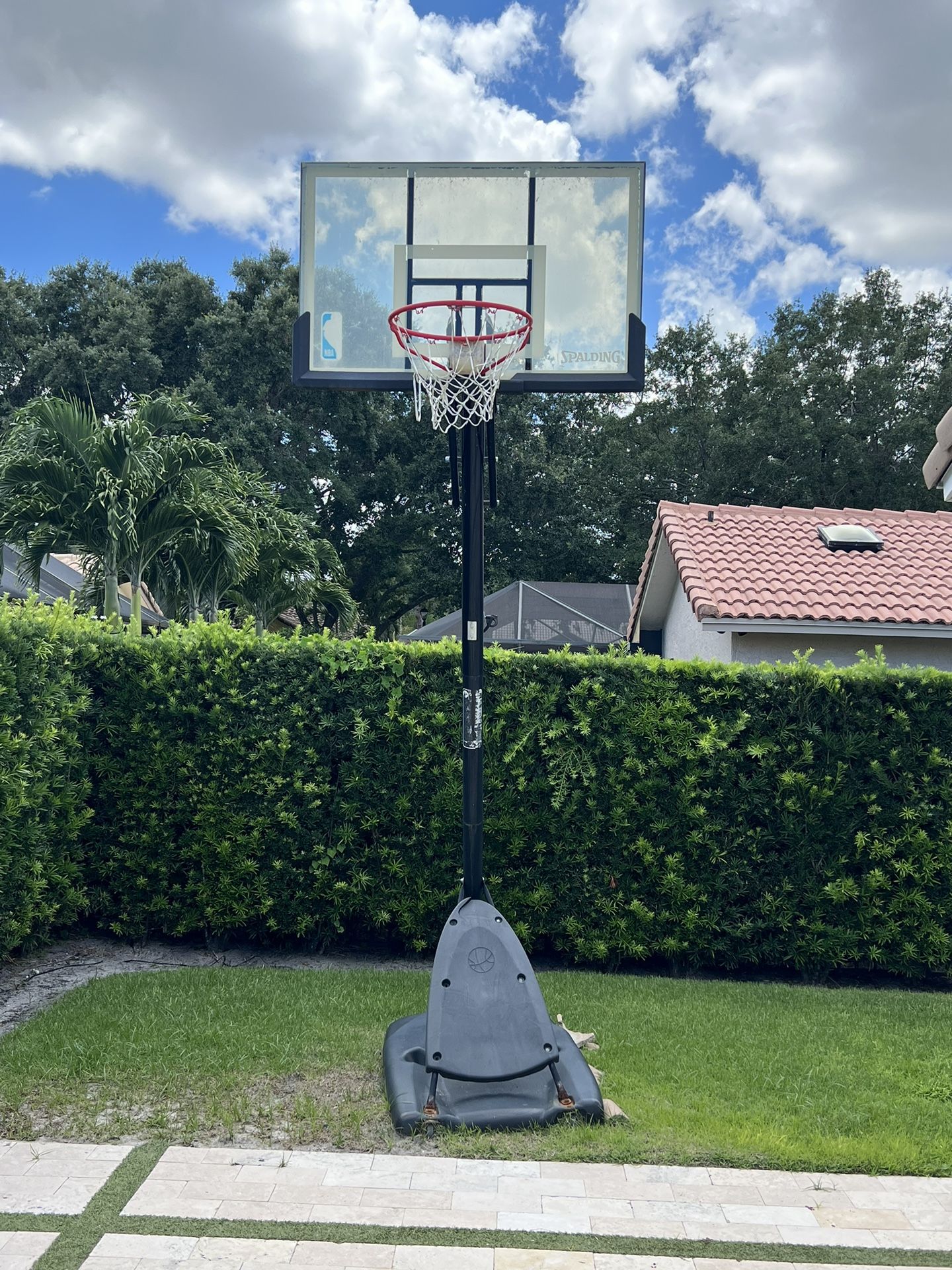 Outdoor Basketball Hoop for Sale in Boca Raton, FL OfferUp