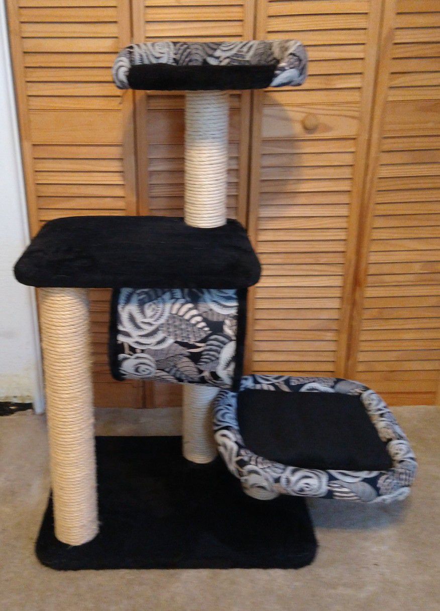 Cat Tower 3 Feet 6 Inches Tall MultiLevel