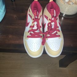 Jordan 1 Mid Light Curry Cardinal Boys Preschool Sneaker Shoes Size 1.5 Youth Nike New Box Original 