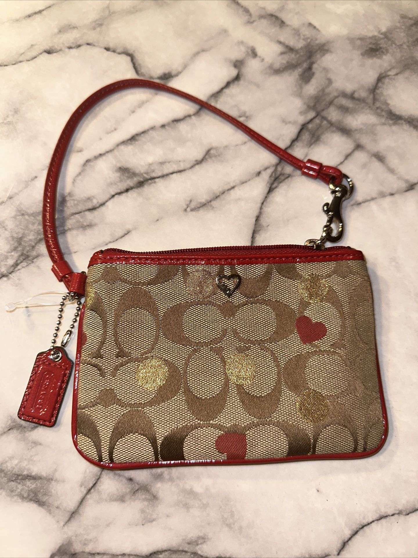 Vintage Y2K L.E. Coach Poppy Wristlet Canvas Patent Leather Red Hearts Gold  NEW for Sale in Miami, FL - OfferUp