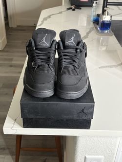 Air Jordan 4 Retro “Black Cat” 2020 – Men’s Size 12