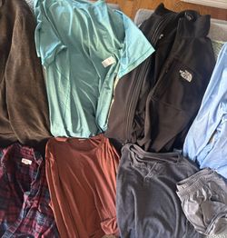 Perfect condition brand name men’s clothes🙋‍♂️🚴‍♂️