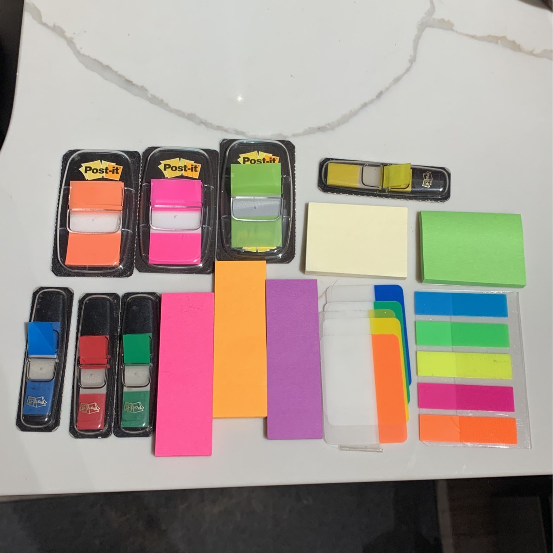 Post-it Notes & Sticky Tabs