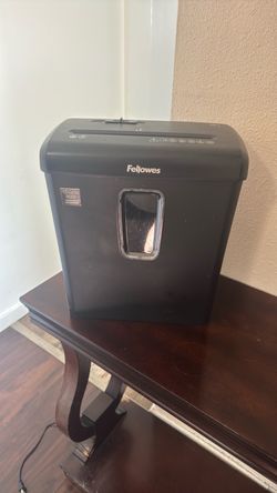 Paper shredder