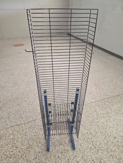 Freestanding Metal Wire Display Rack / Media Storage Tower.