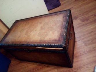 Antique Vintage Cabinet Very Good Condition