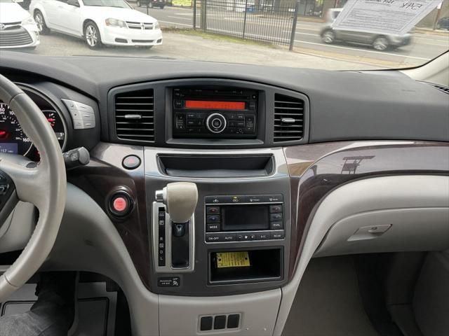 2011 Nissan Quest