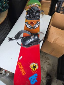 Thirty Two Snowboard with Bindings