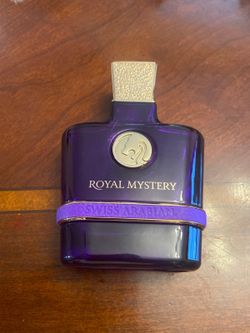 E01 Royal Mystery Swiss Arabian Perfume Bottle