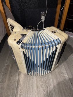 Italian accordion