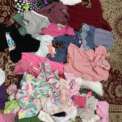 Girls clothes from 6 to 12 months 77 pieces