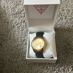 New Guess watch  (women’s)