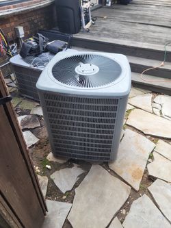 2 1/2 Ton Goodman R22 Working Good