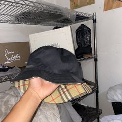 Bucket Hat 