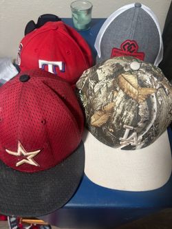 LA caps
