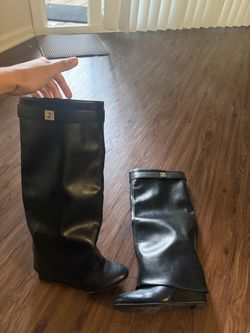 Black Boots size 7.5