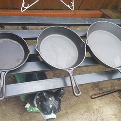 3 piece cast iron skillets