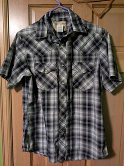 Men's Medium Western & Casual Button Down 5-Shirt Lot (Wrangler, Penguin, Arizona, Surplus)