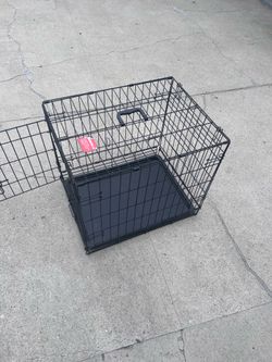 Dog crate / cage / dog carrier