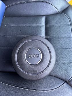 JEEP STEERING WHEEL AIRBAG