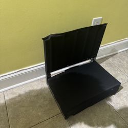 Portable And Foldable Stadium Chair In GOOD Condition 
