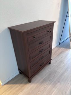Brand New GarveeHome Dresser