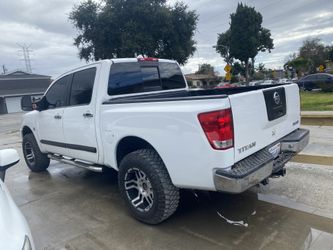 2004 Nissan Titan