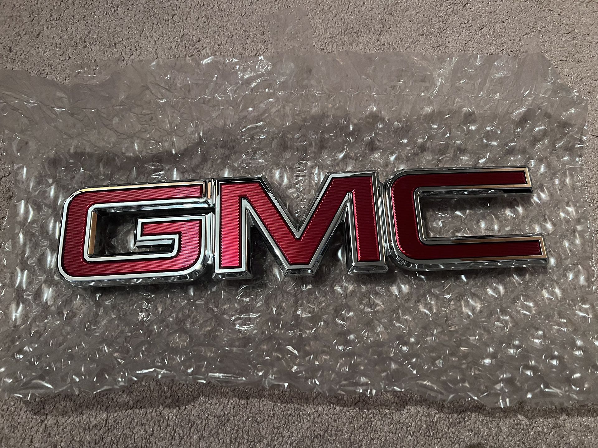 GMC Sierra Denali Hd Red Grill Emblem 2014-2019