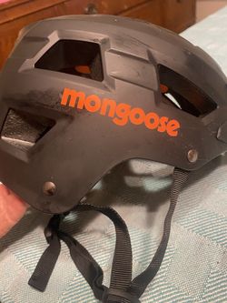 Mongoose CM303 bike helmet size medium / large adult