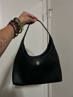 Tommy Hilfiger shoulder bag