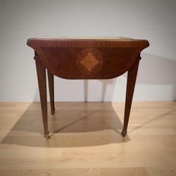 Vintage Drop-Leaf Table with Inlay – Project / Restoration Piece