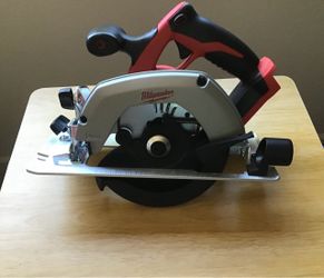 Milwaukee M18 Circular Saw 6-1/2”.  Brand NEW.  The Tool Only.   NUEVO