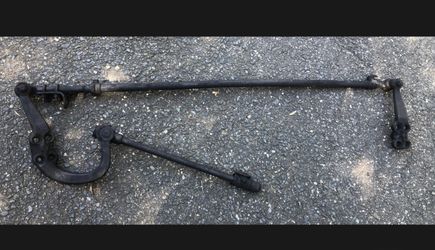 1983 Toyota Pickup Drag Link With Steering Box And Arm